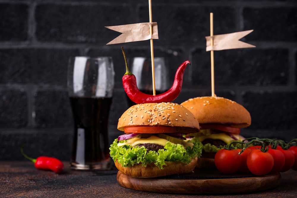 Lancer sa franchise de burger: Un guide exhaustif pour les entrepreneurs ambitieux