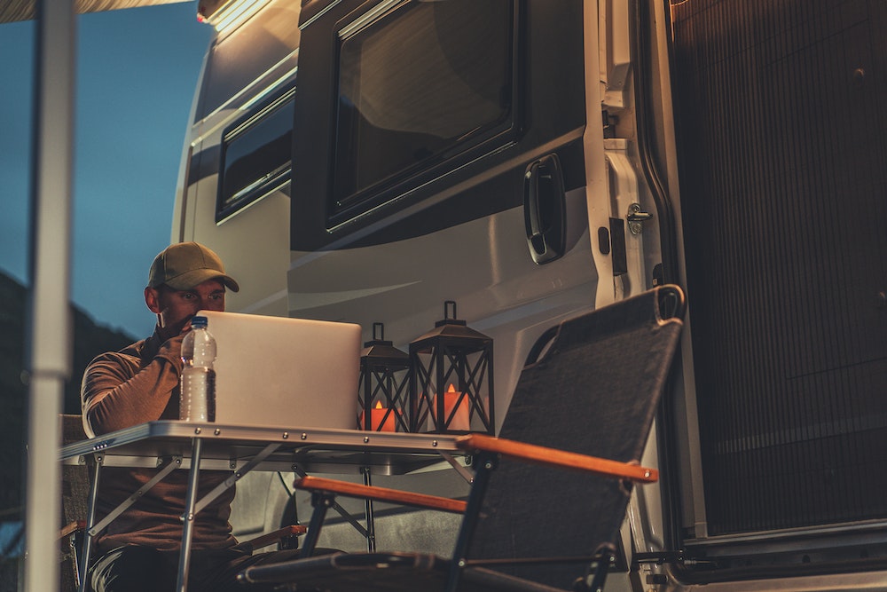 Au-delà de l'autoentrepreneur : quelles alternatives pour les travailleurs indépendants ?